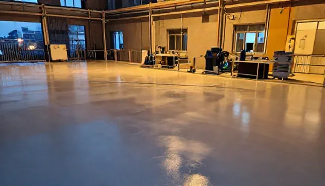 环氧地坪施工中项目限制条件的对比与选择