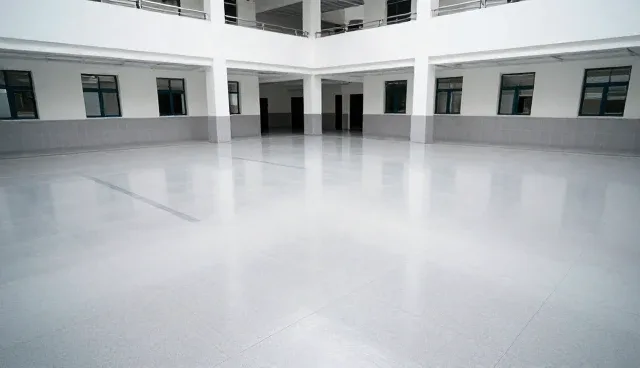 防静电地坪在工业环境中的维护与使用技巧